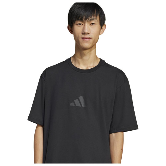 Adidas Ανδρική κοντομάνικη μπλούζα Z.N.E. Loose-Fit Tee Adidas Ανδρική κοντομάνικη μπλούζα Z.N.E. Loose-Fit Tee